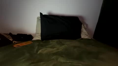 publicplayyy online show from February 4, 3:01 am