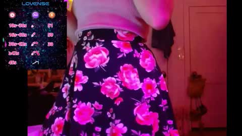 publicuniversalfwb online show from November 18, 12:38 am