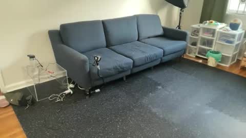 publicuniversalpussy online show from January 11, 6:24 pm