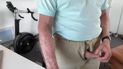 Snapshot of puffiest chatting on January 8, 3:51 am puffiest online show from January 8, 3:51 am