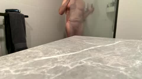 Snapshot of puffiest chatting on November 4, 2:43 am puffiest online show from November 4, 2:43 am