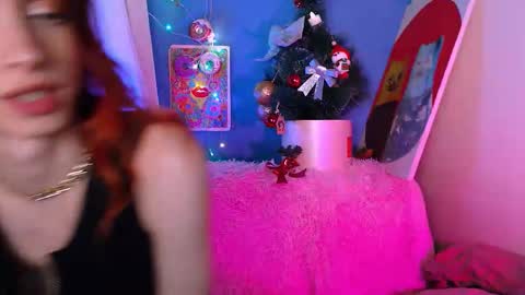 Snapshot of pufpufog chatting on December 15, 4:11 pm EsteticHouse online show from December 15, 4:11 pm