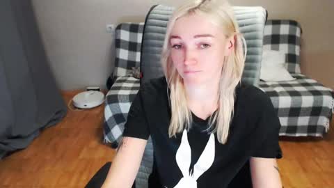 Polly online show from January 16, 2:10 pm