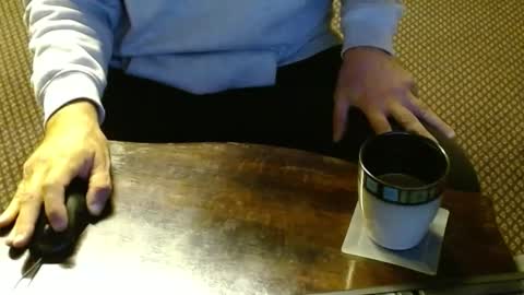 Snapshot of punkypapi chatting on October 9, 7:12 pm Jojo online show from October 9, 7:12 pm