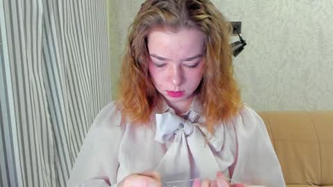 Polly online show from December 2, 2:52 pm