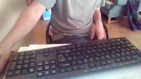 pup_y online show from September 15, 9:20 am