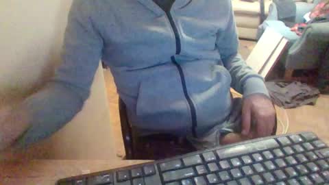 pup_y online show from September 27, 10:04 pm