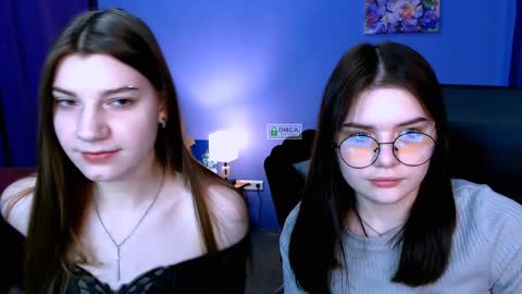 Snapshot of pure_radiance chatting on December 27, 1:39 pm Ask me3 online show from December 27, 1:39 pm