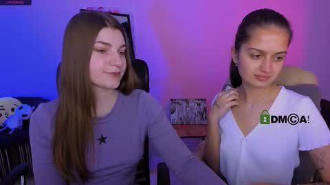 Snapshot of pure_radiance chatting on October 13, 12:38 pm Ask me3 online show from October 13, 12:38 pm