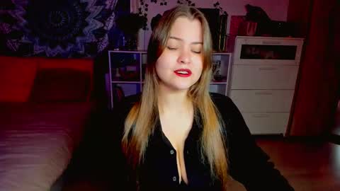 Miss Hanna online show from December 4, 2:15 pm