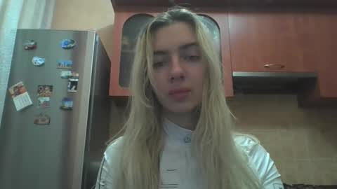 Snapshot of purelust_naomi chatting on November 6, 6:09 pm purelust_naomi online show from November 6, 6:09 pm