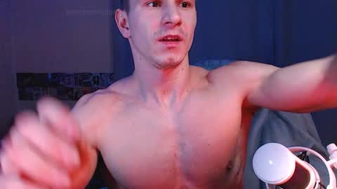 Snapshot of puremenshape chatting on December 14, 3:23 am puremenshape online show from December 14, 3:23 am