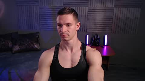 puremenshape online show from May 10, 9:25 am