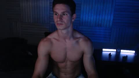 puremenshape online show from June 30, 6:09 pm