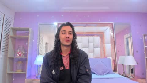Snapshot of puretemptation_ chatting on May 5, 7:44 pm Experienced guys online show from May 5, 7:44 pm