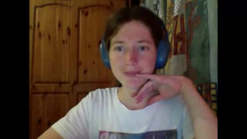 purple_cat55 online show from October 8, 8:28 pm