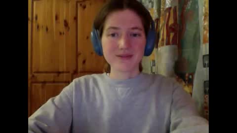 purple_cat55 online show from November 24, 3:12 pm