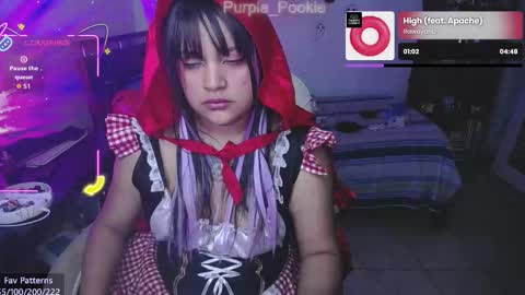 Snapshot of purple_pookie chatting on October 28, 2:59 am Sofia online show from October 28, 2:59 am