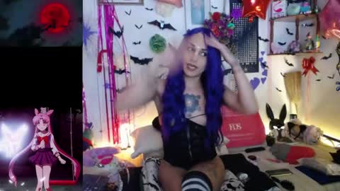 Snapshot of purplekattlyn chatting on May 12, 7:00 pm purplekattlyn online show from May 12, 7:00 pm