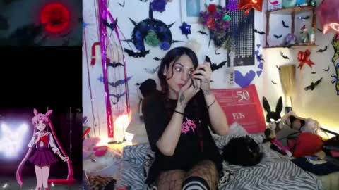 Snapshot of purplekattlyn chatting on May 19, 5:03 am purplekattlyn online show from May 19, 5:03 am