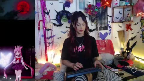 purplekattlyn online show from May 28, 7:27 am