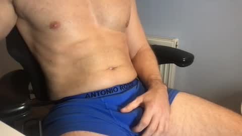 purplelamb1984 online show from October 29, 10:06 am