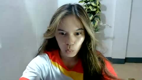 jessy online show from July 2, 12:22 pm