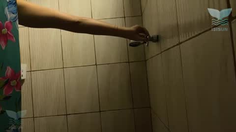 Isis ana Alan online show from February 1, 2:15 pm