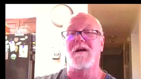 pussylover1365 online show from September 18, 9:28 pm