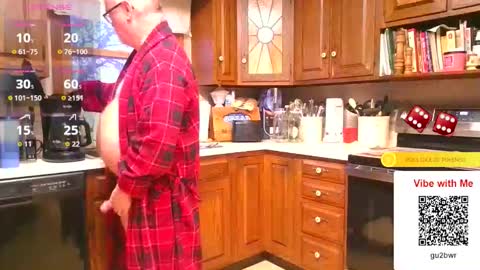 pussylover1365 online show from March 15, 12:00 pm