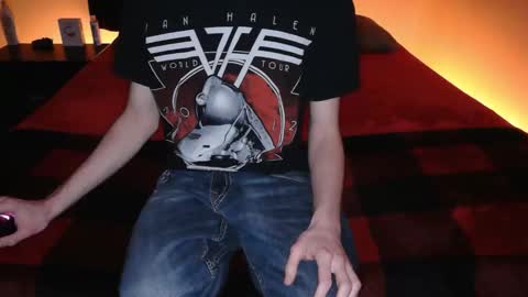 pussylover2182 online show from March 4, 5:02 am