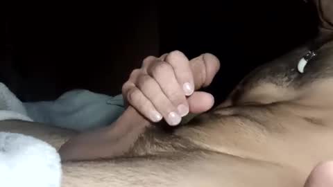 Snapshot of pussyluver420kik909587 chatting on November 17, 9:15 am Pussyluver420 online show from November 17, 9:15 am