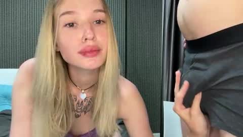 Lina online show from December 21, 3:30 pm