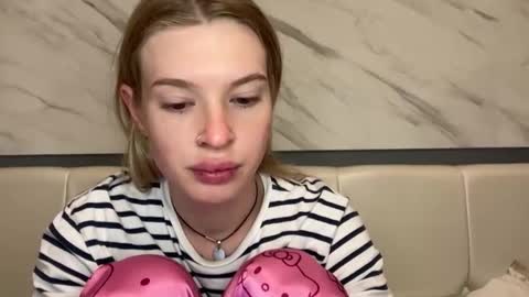 Lina online show from February 10, 9:41 pm