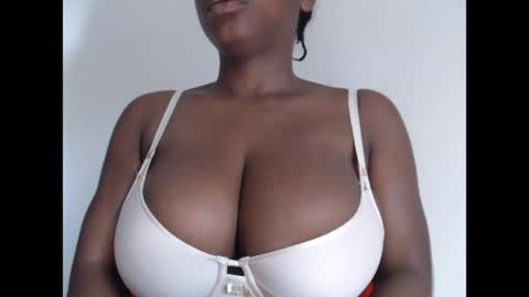 Snapshot of pussyxcockx chatting on May 5, 7:49 am pussyxcockx online show from May 5, 7:49 am