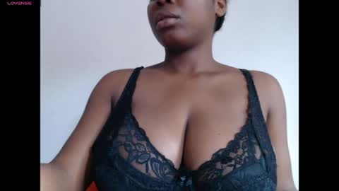 Snapshot of pussyxcockx chatting on May 23, 10:52 am pussyxcockx online show from May 23, 10:52 am