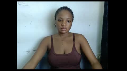pussyxwetx online show from May 10, 2:33 pm