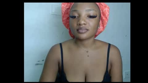 pussyxwetx online show from June 4, 9:54 pm
