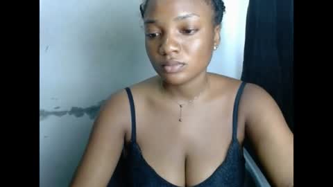 pussyxwetx online show from June 30, 10:27 am