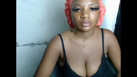 pussyxwetx online show from July 2, 9:43 pm