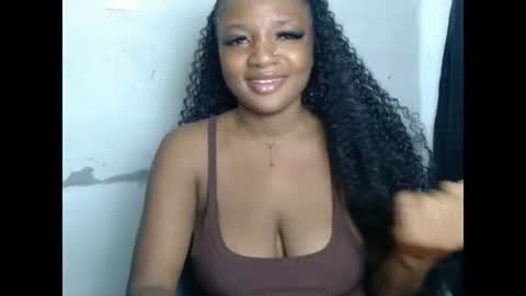 pussyxwetx online show from July 11, 10:44 pm