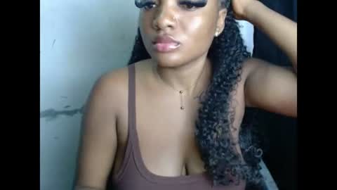pussyxwetx online show from July 13, 11:07 pm
