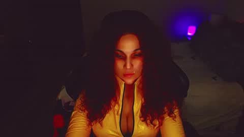 Snapshot of pvckitty chatting on July 23, 11:24 pm Kitty online show from July 23, 11:24 pm