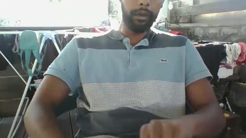 Snapshot of python974 chatting on November 13, 2:21 am Python online show from November 13, 2:21 am