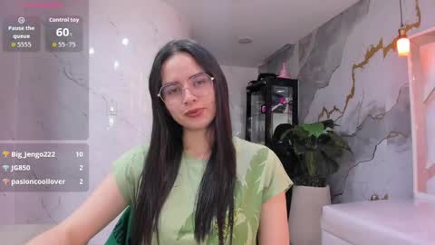 Qetsyah online show from April 29, 3:27 pm