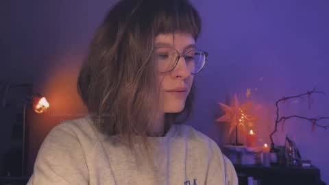 Snapshot of quack__quack chatting on December 30, 5:23 pm online show from December 30, 5:23 pm