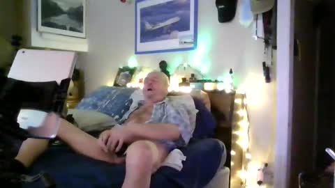 Quantum Orator online show from February 27, 8:03 am