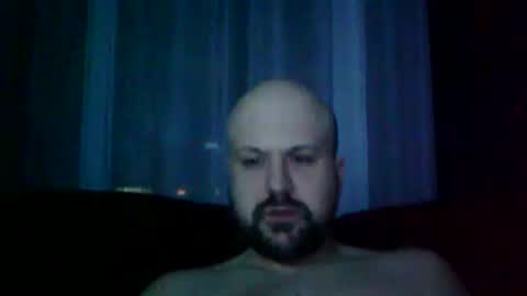 Snapshot of quebecboy233 chatting on April 7, 4:46 am quebecboy233 online show from April 7, 4:46 am
