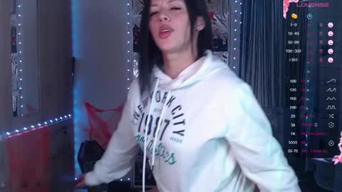 Queen Abby online show from October 29, 5:58 pm