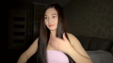 Viktoria online show from April 30, 7:20 pm
